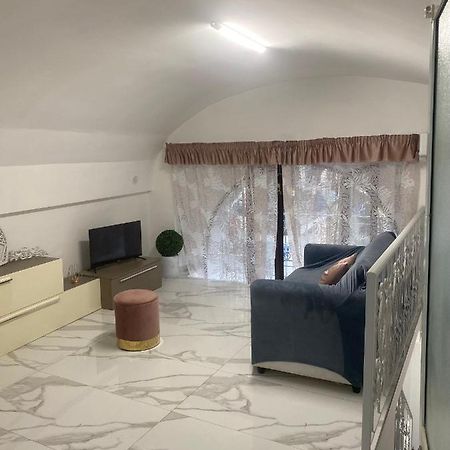 Tiluri Apartment Naples Exterior photo