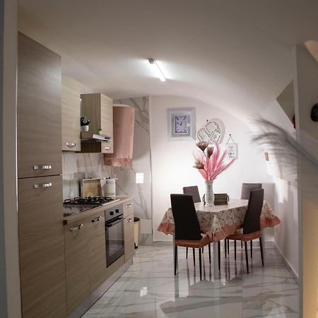 Tiluri Apartment Naples Exterior photo